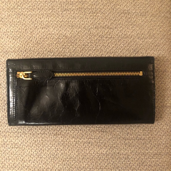 SOLD Prada large wallet in black crackled leather. Never used. Vintage. - Picture 5 of 6